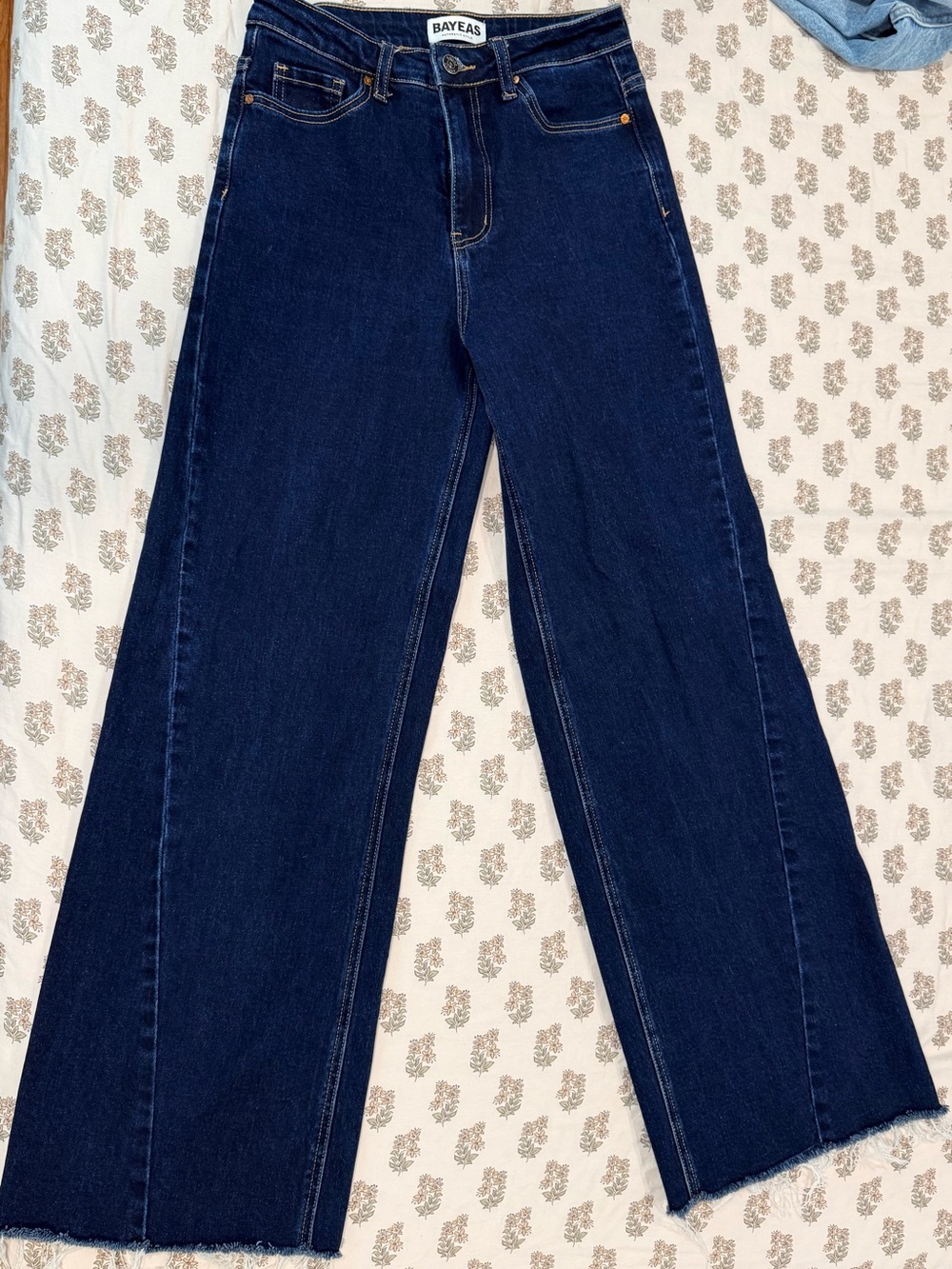 BAYEAS  High Rise Wide Leg Jeans Size 26 Dark Wash Raw Hem Stretch Denim